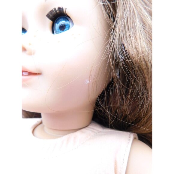 American Girl GOTY Saige 18" Doll with Meet Dress and Book 2013 Retired - Picture 7 of 16